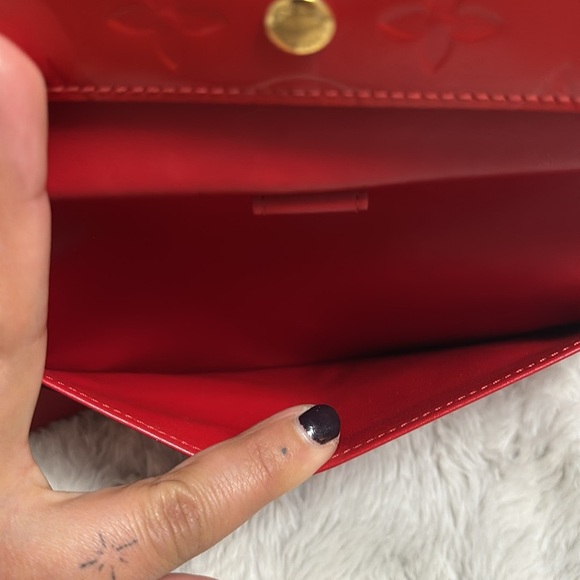 Louis Vuitton Sarah wallet with chain - Picture 11 of 12